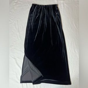 COPY - Women’s Dressbarn Black Velvet Midi Skirt